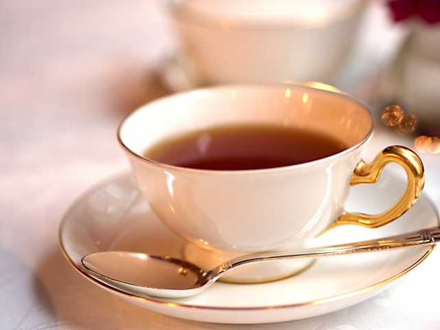紅茶の効能とは？産地別の茶葉の特徴や砂糖の種類について