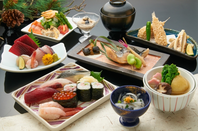 日本人の伝統的な食文化「和食」の特徴や世界からの評価とは
