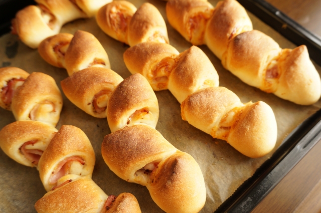 焼きたてのパンに賞味期限はあるの？長期保存はできるの？
