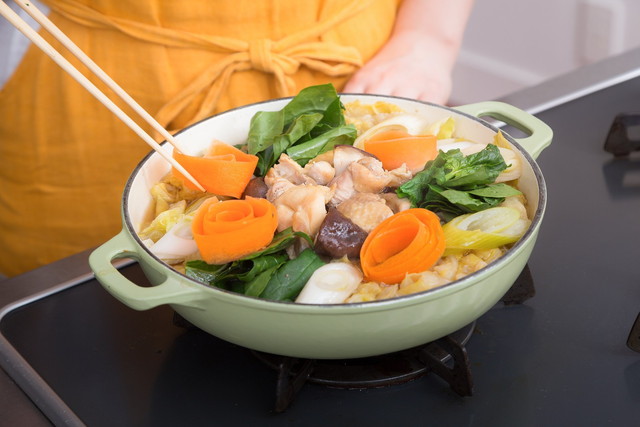 夏も冬も食べたい鍋レシピ！生姜と味噌の驚くべき効能とは？
