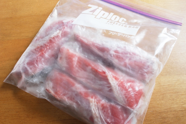 鮭の切り身の冷凍保存期間とは？上手に冷凍保存し食べる方法