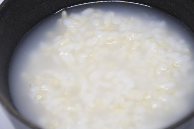 玄米で作るおいしいお粥でカロリーを気にせず健康な体づくり